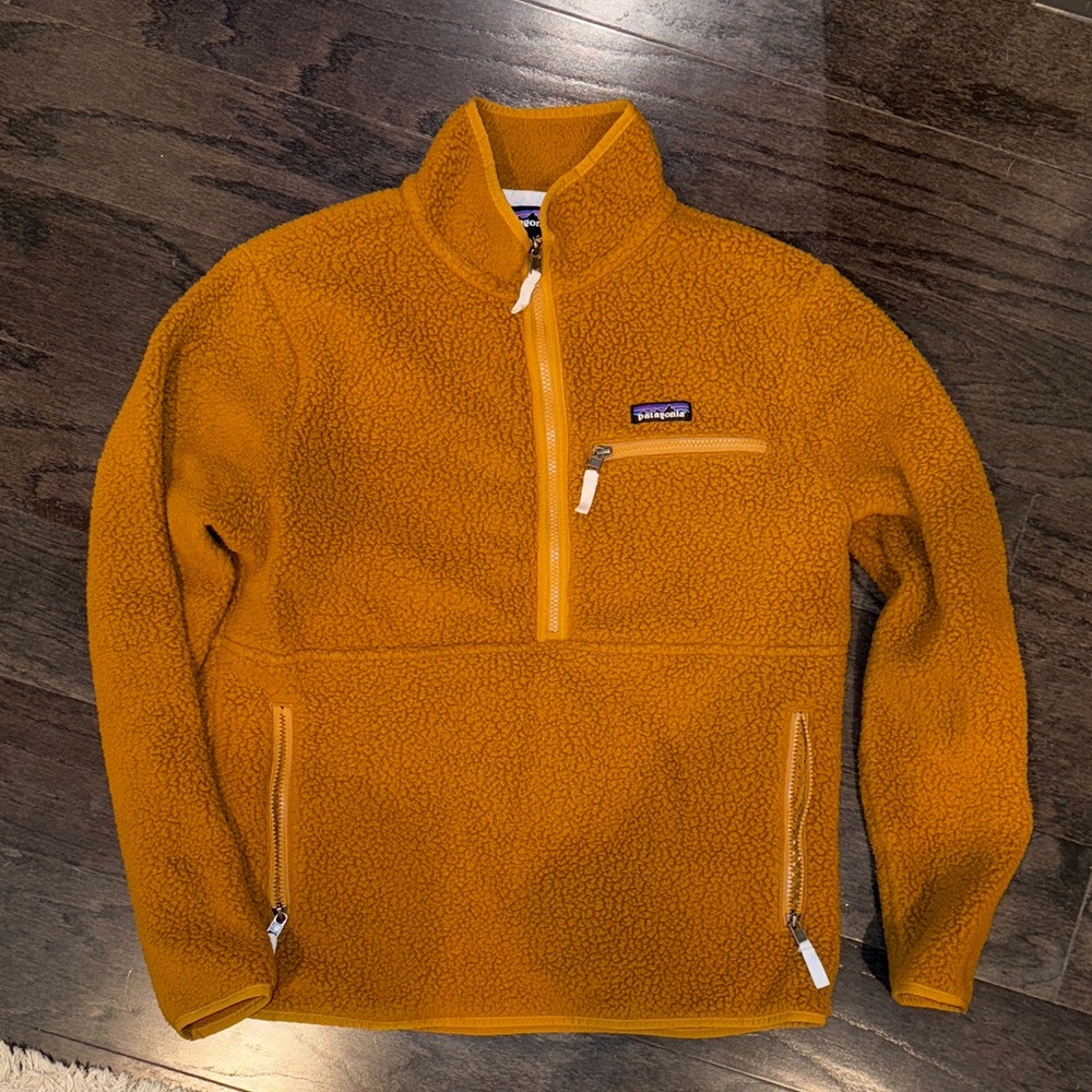 Patagonia Women's Mustard Yellow Retro Pile Fleece Pullover